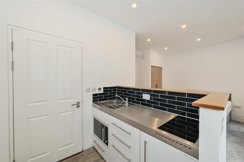 Flat Fulham Road in Greater London