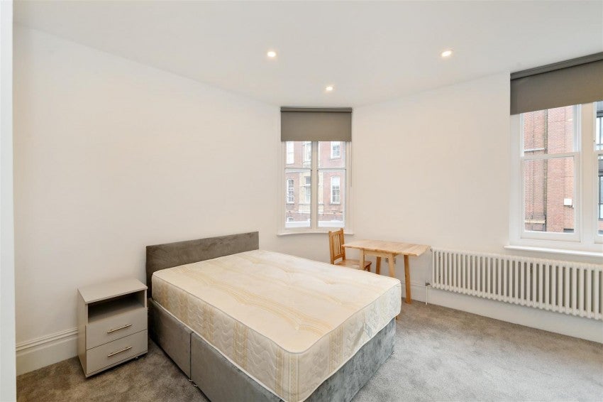 Flat Fulham Road in Greater London