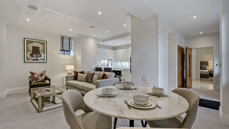Flat Rainville Road in Greater London