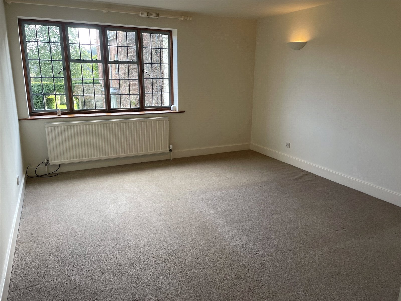 Flat B4368 in Clunton