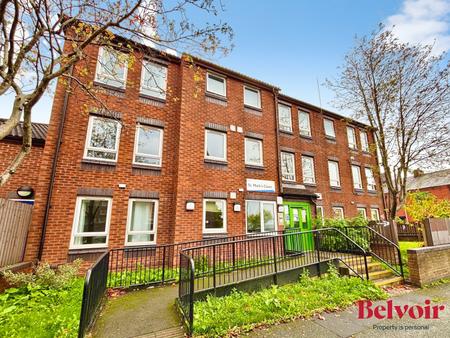 Flat Milne Street in Chadderton