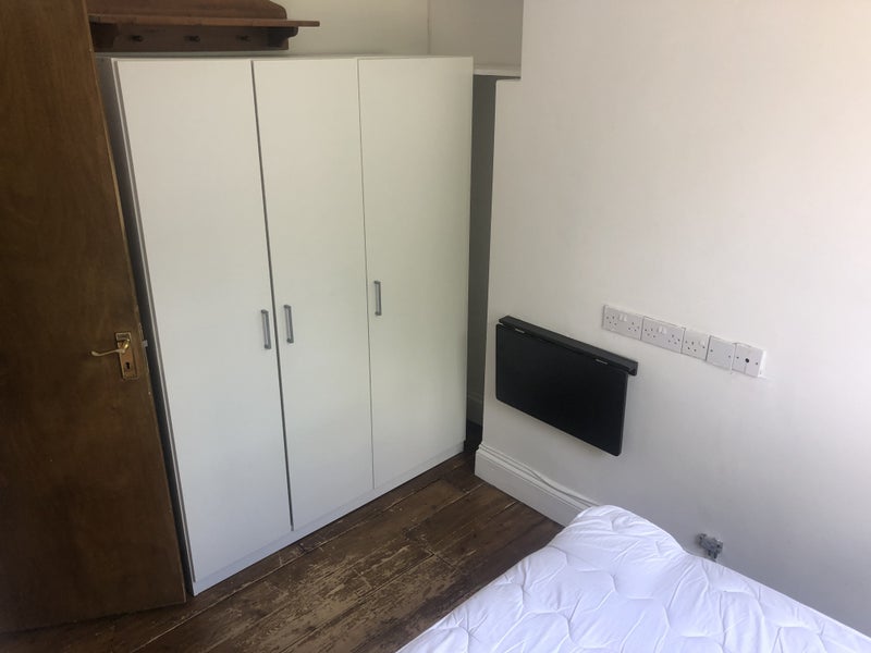 Room Carter Street in Greater London