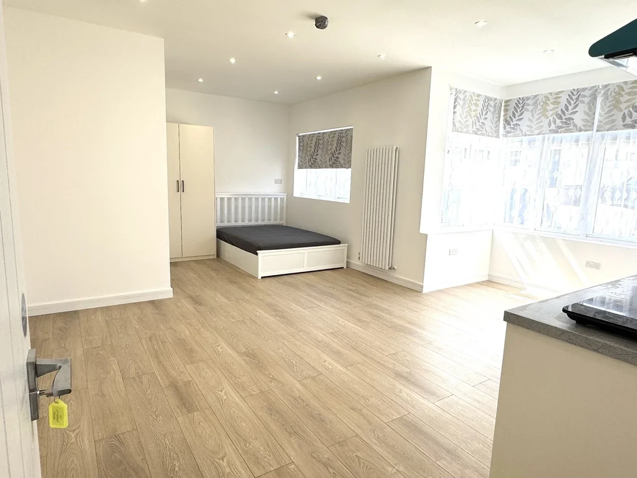 Flat Harrow View in Greater London