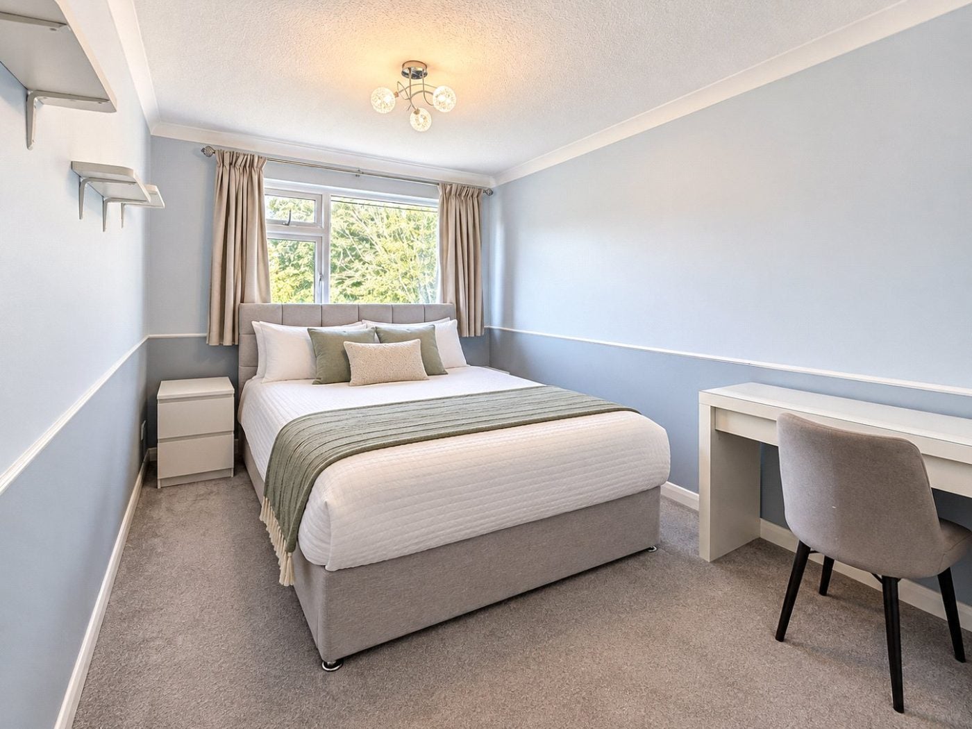 House Oak Close in Stoke Gifford