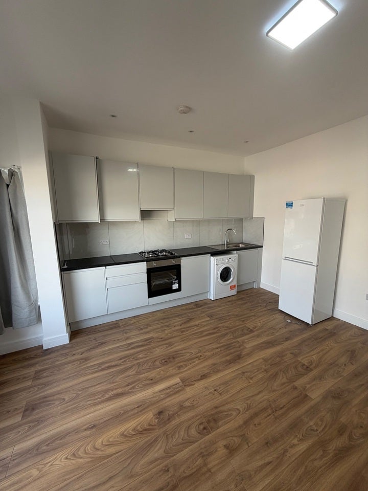 House Eastcote Lane in Greater London