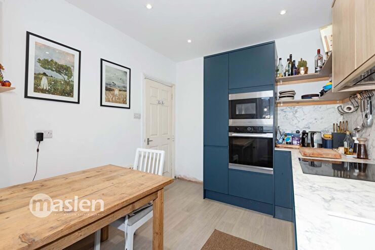 Flat Whippingham Road in Brighton