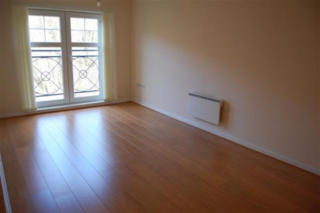 Flat Astley Brook Close in Bolton