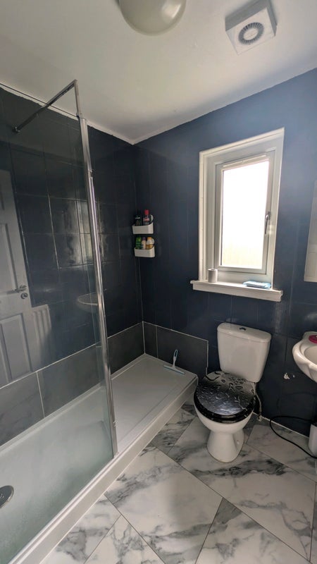 Room Niddrie Marischal Place in City of Edinburgh