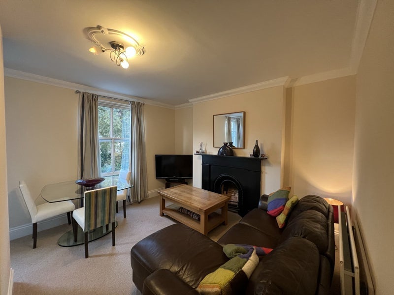Room Warwick Place in Royal Leamington Spa