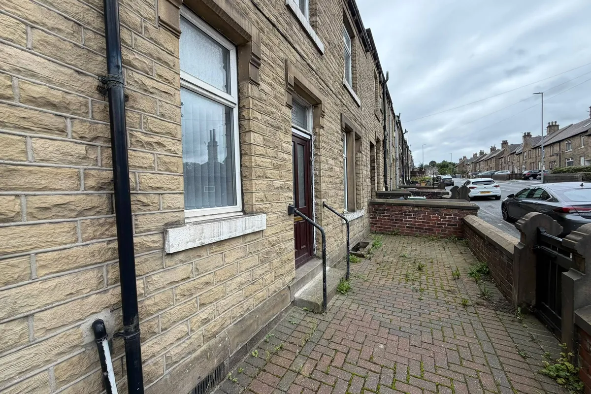 House Blackmoorfoot Road in Kirklees
