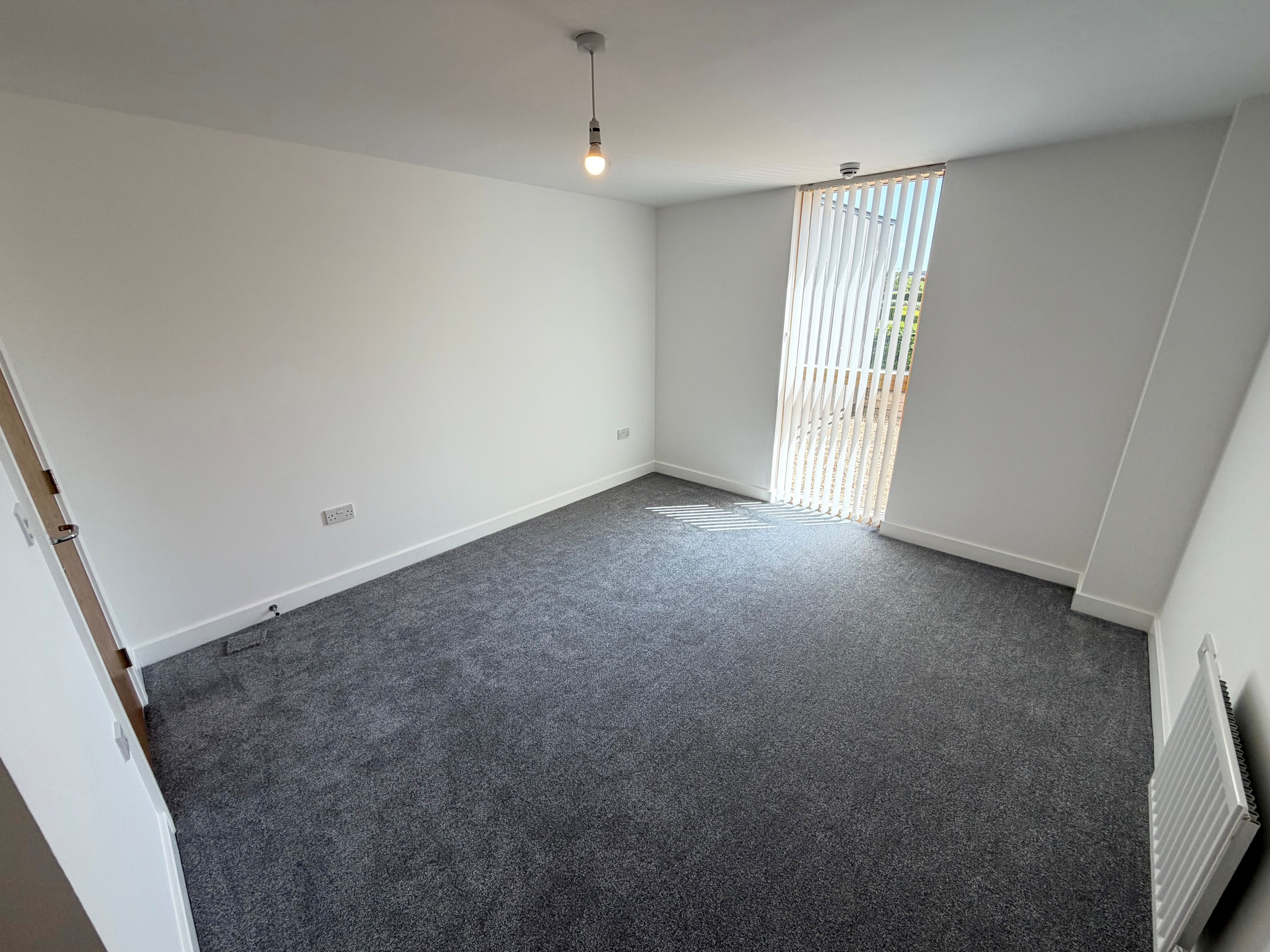 Flat Avebury Boulevard in Milton Keynes
