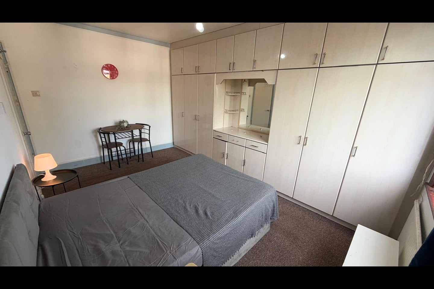 Room Whitmore Gardens in Greater London