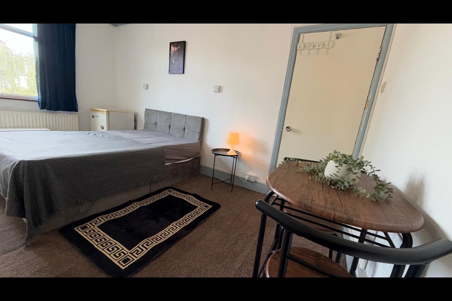 Room Whitmore Gardens in Greater London