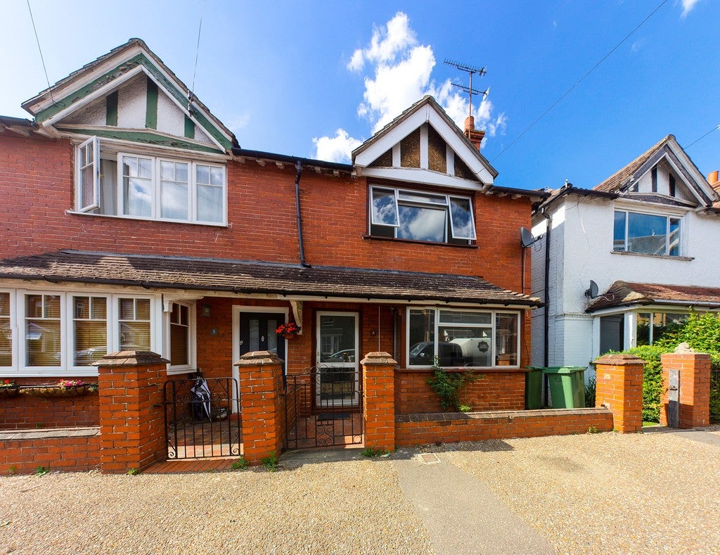 House Carfax in Horsham