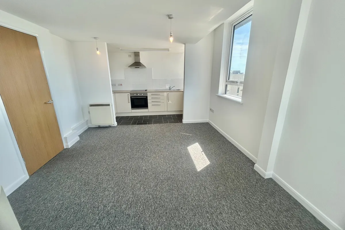 Flat Malin Hill in Nottingham