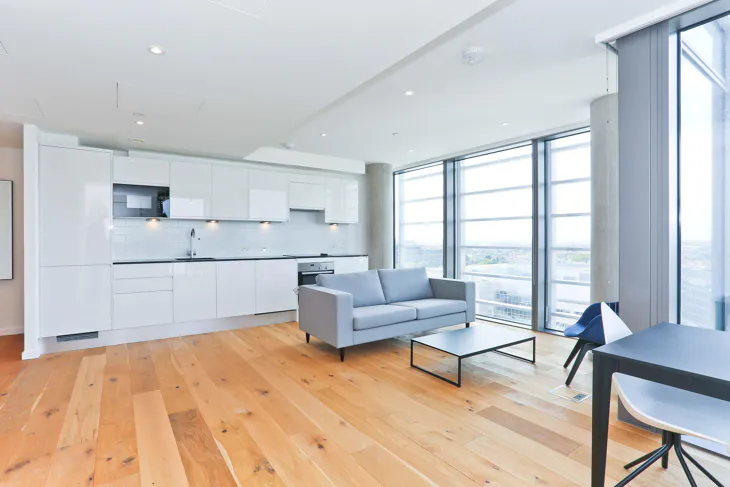 Flat Wood Lane in Greater London