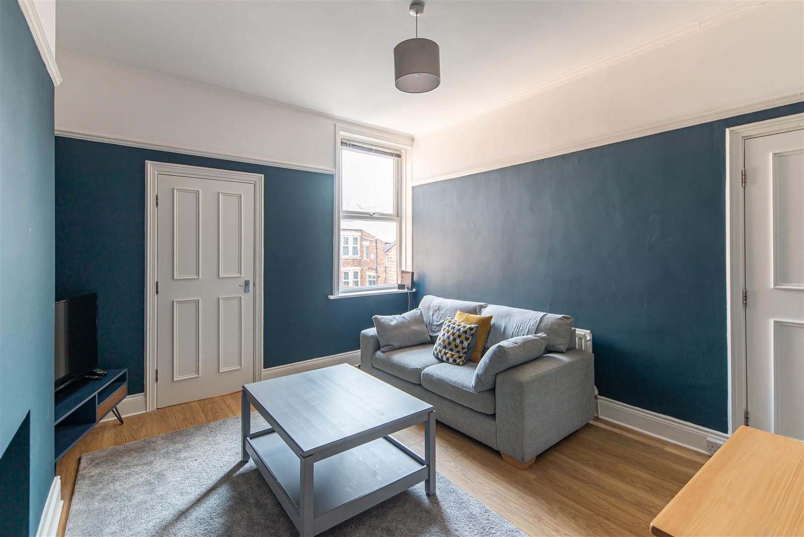 Flat Newlands Road in Newcastle upon Tyne