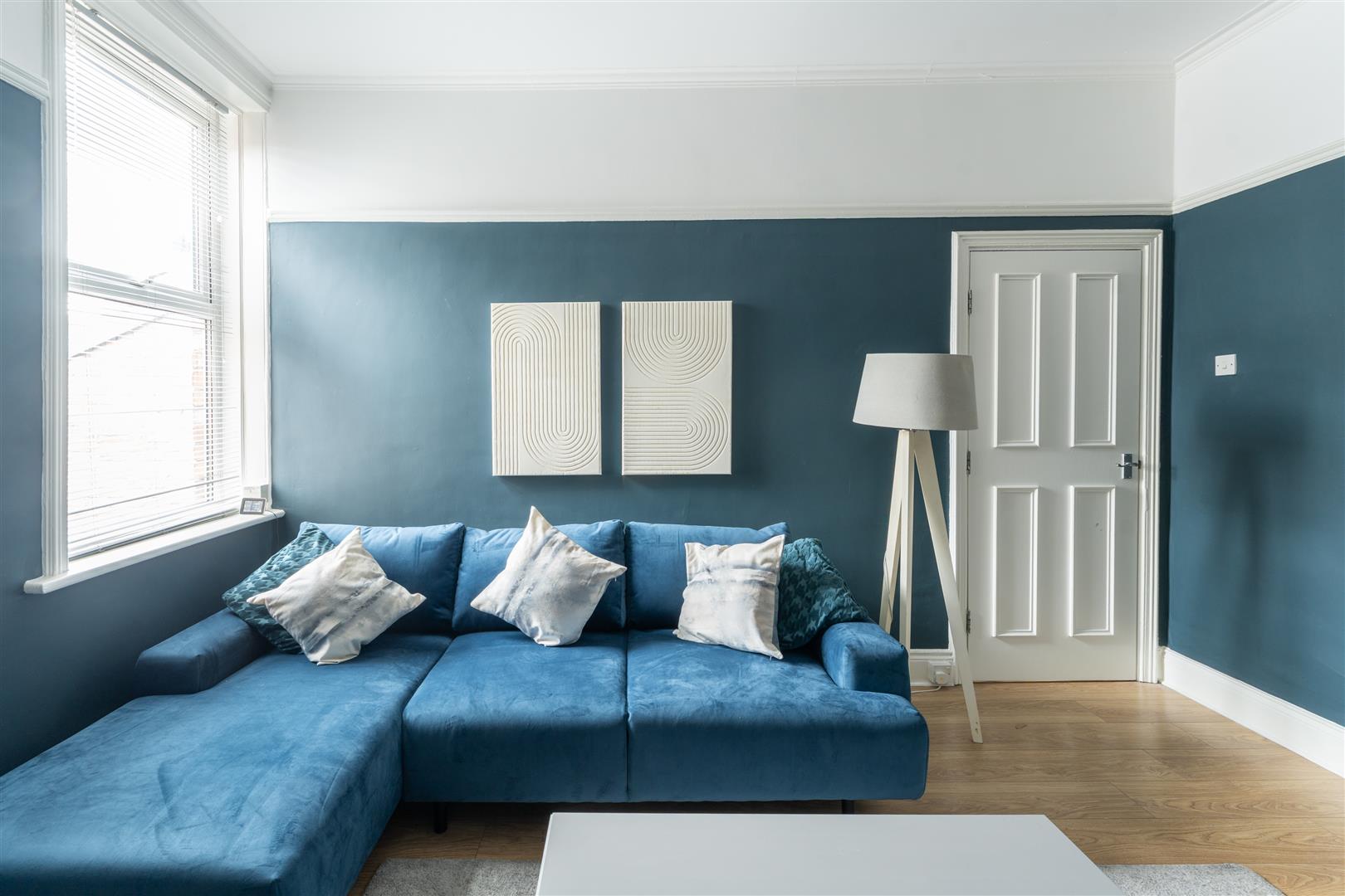 Flat Newlands Road in Newcastle upon Tyne
