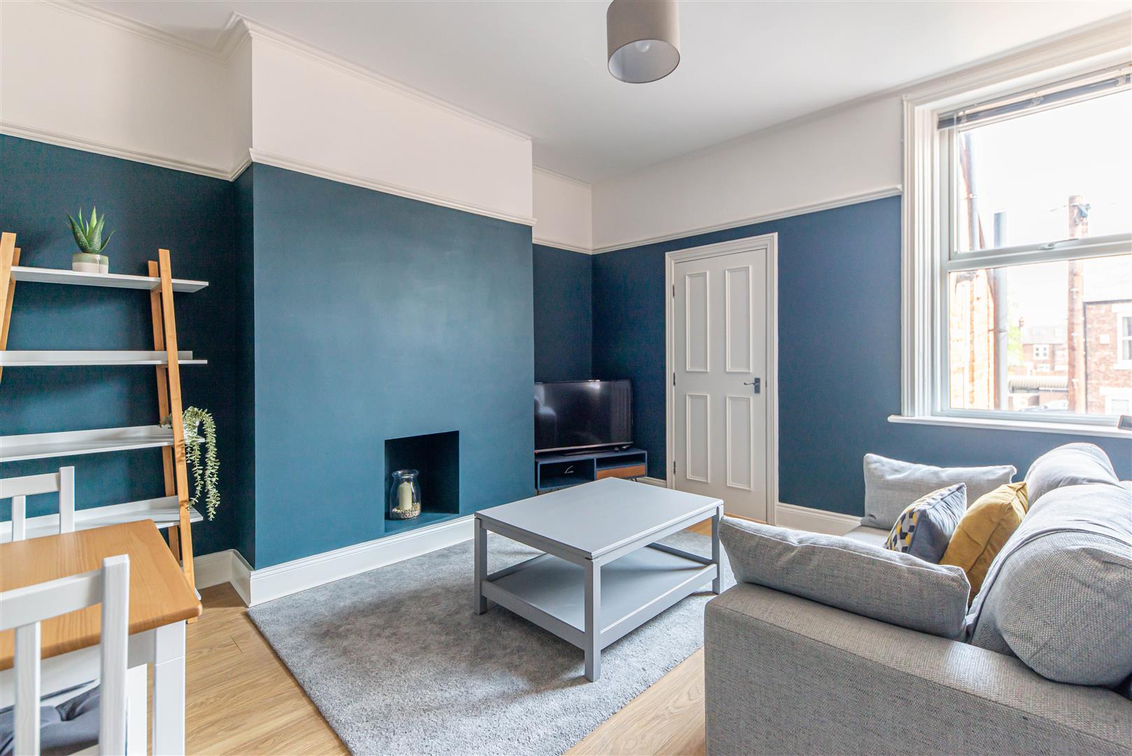 Flat Newlands Road in Newcastle upon Tyne