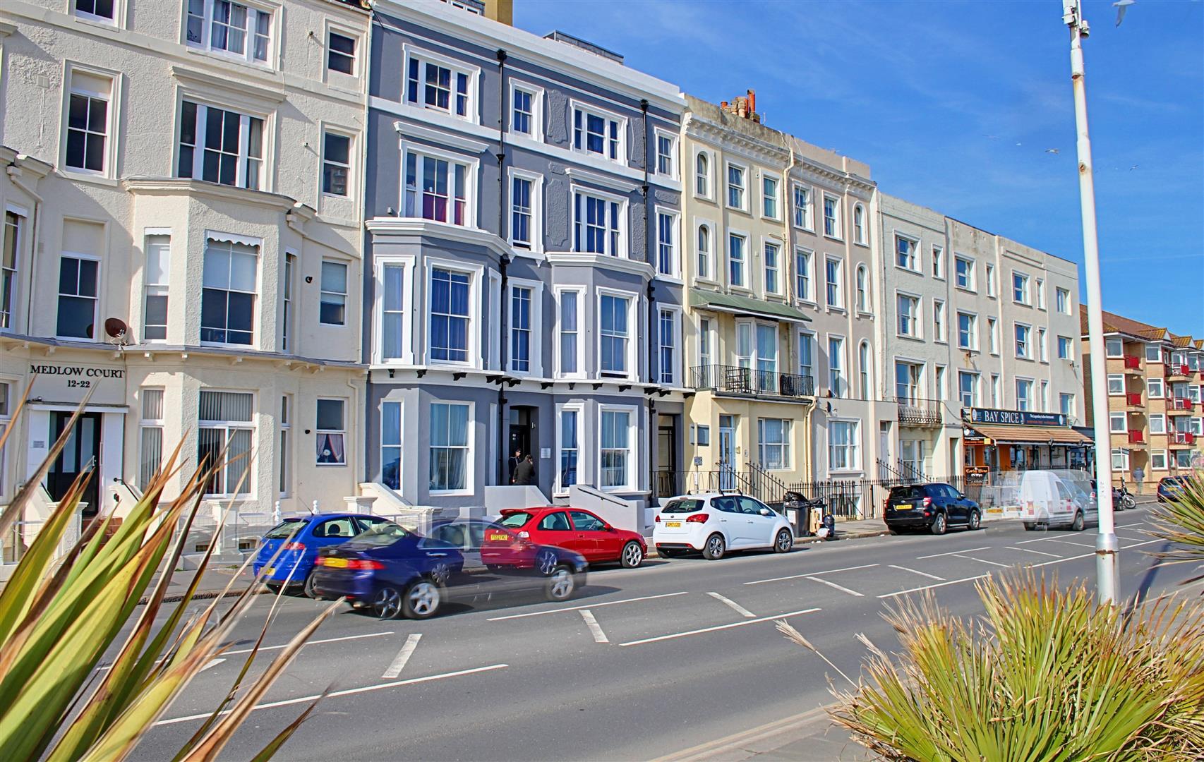 Room Eversfield Place in St Leonards