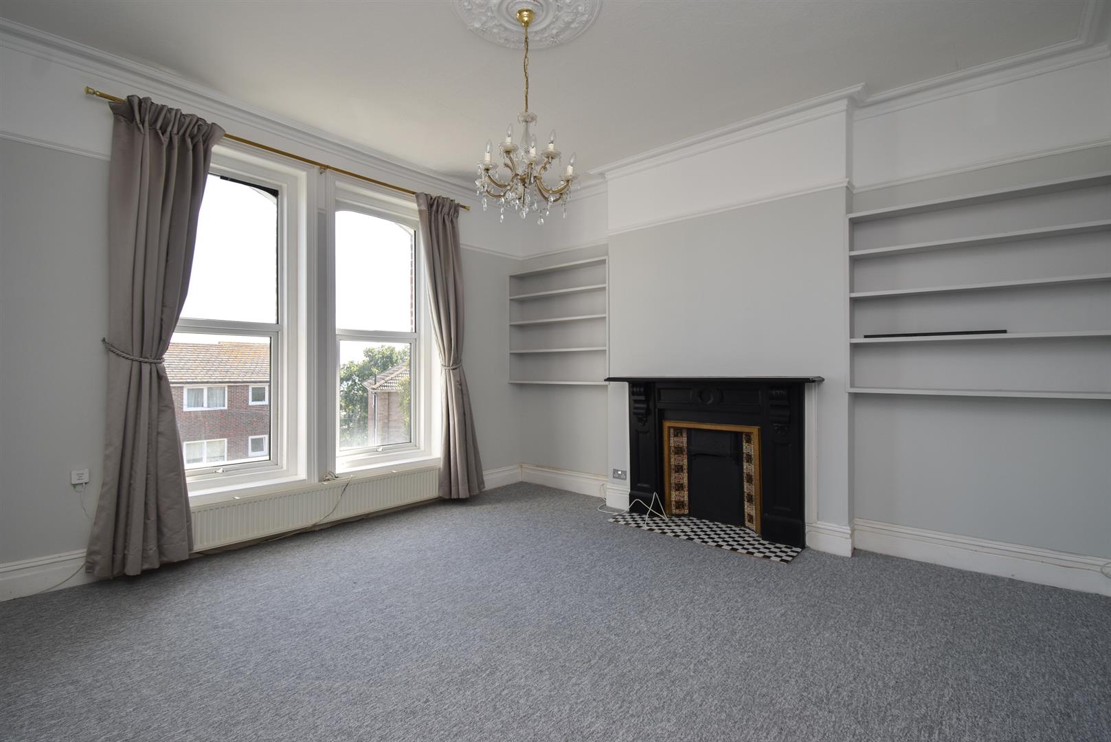 Flat Priory Avenue in St Leonards