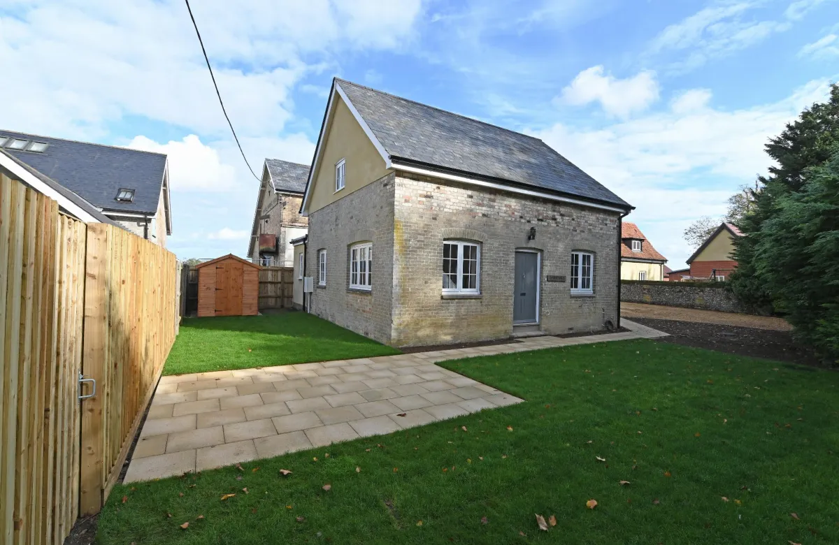 House Sandy Lane in Mid Suffolk
