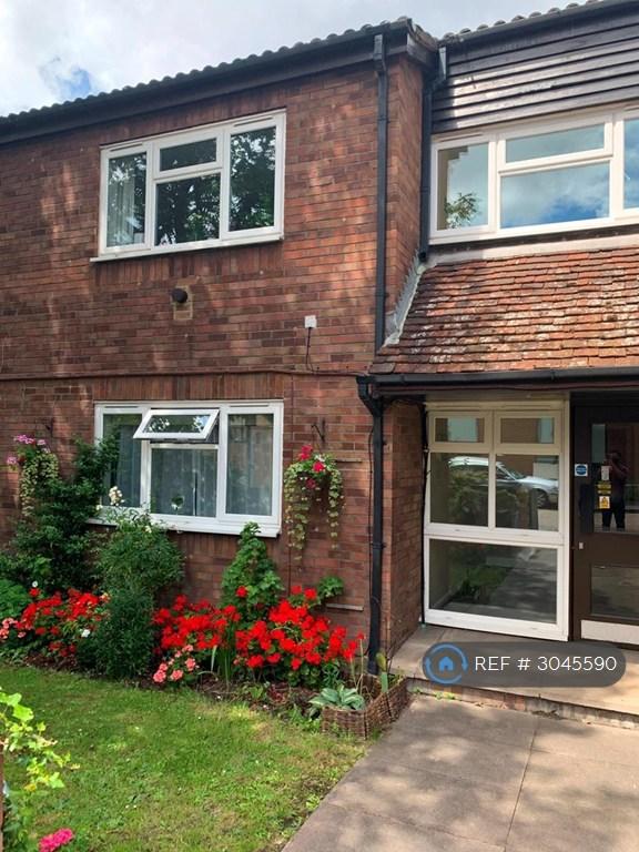 Flat Christchurch Close in Greater London