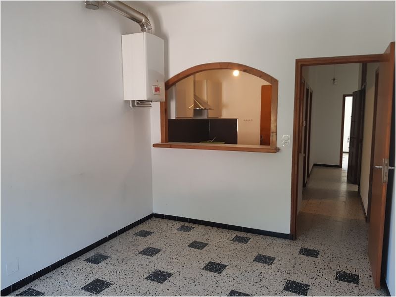 Appartement Place Pierre Semard à Alès