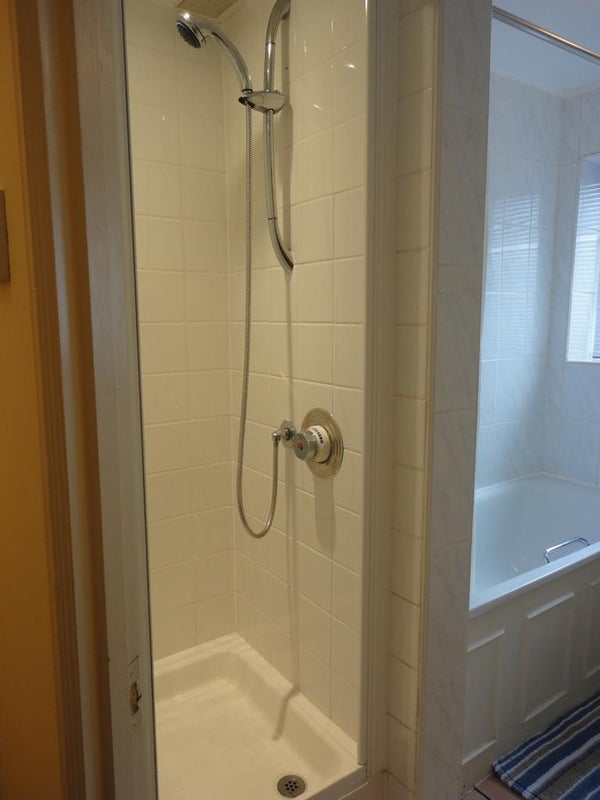 Room Whitnell Way in Greater London