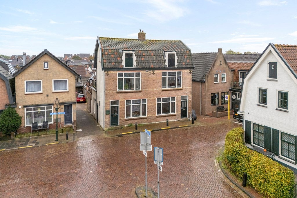 Huis Hoekstraat 114 in Bunschoten-Spakenburg