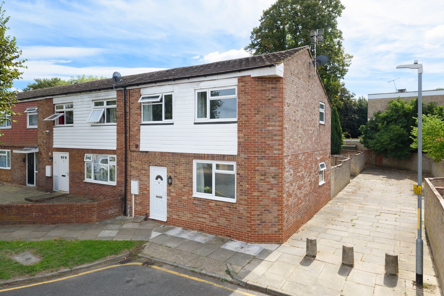 House Teddington Close in Canterbury