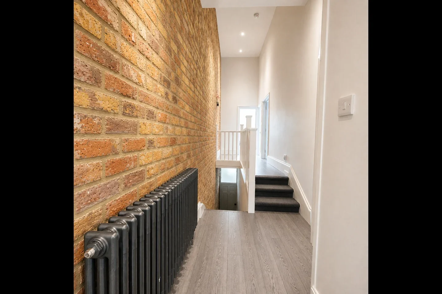 Flat Melford Road in Greater London