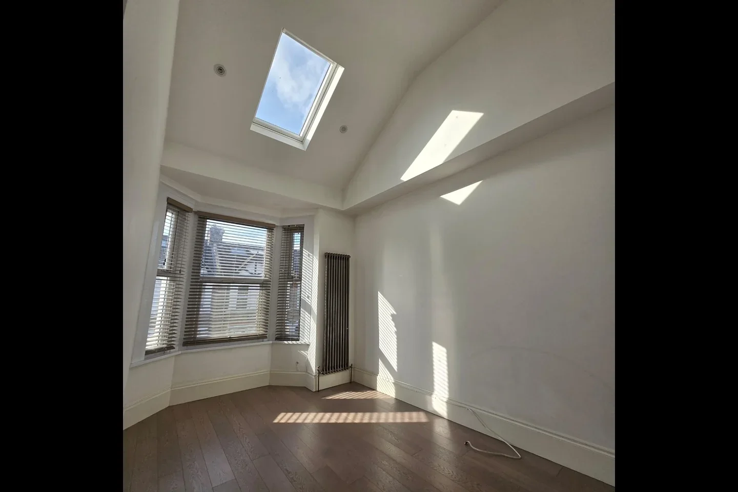 Flat Melford Road in Greater London