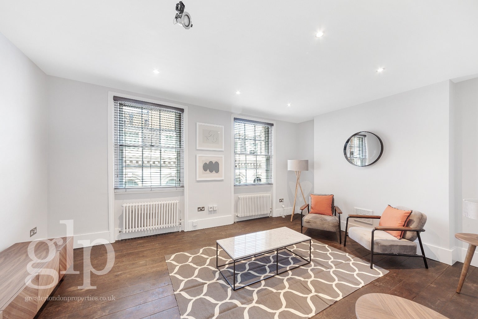 Flat High Holborn in Greater London