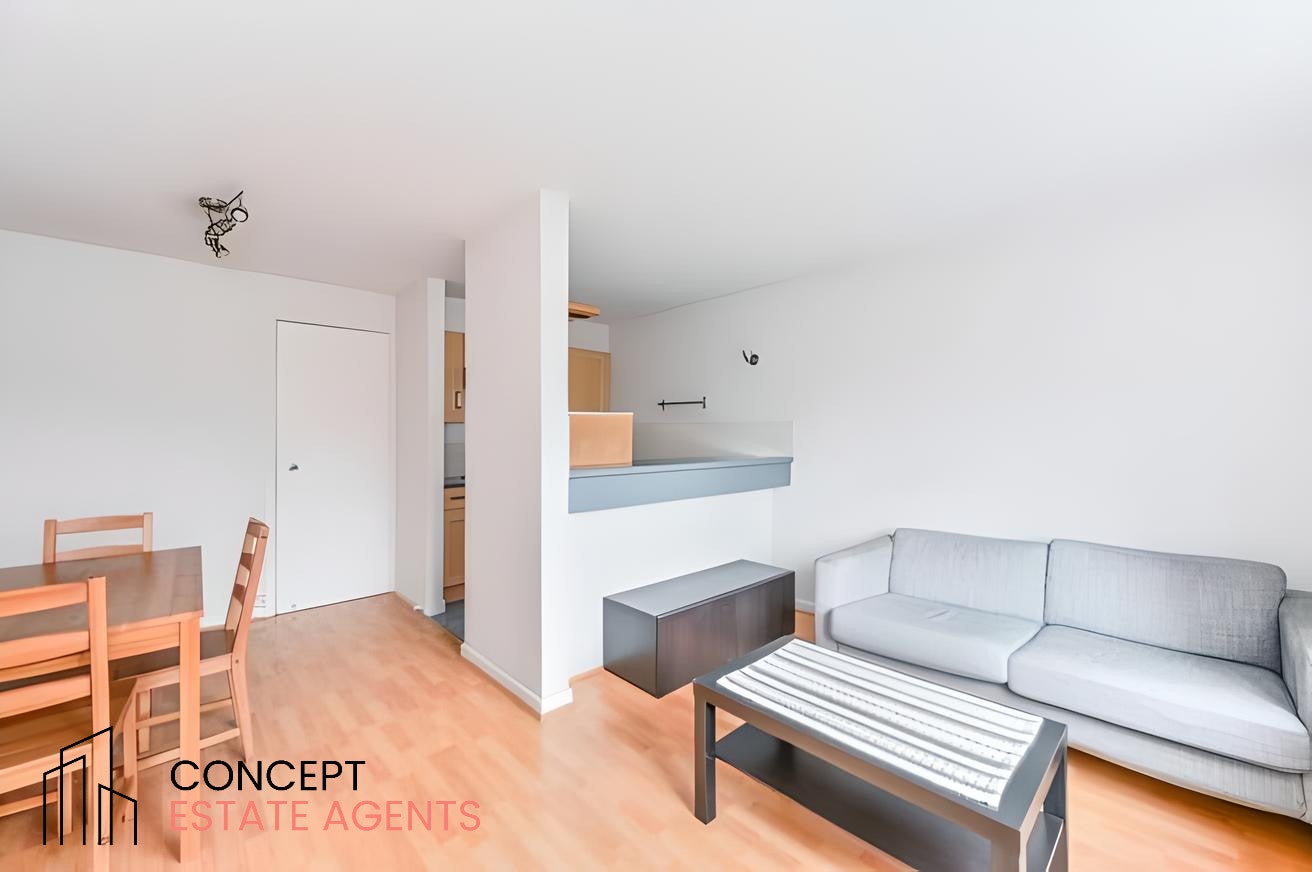 Flat Limetree Walk in Greater London