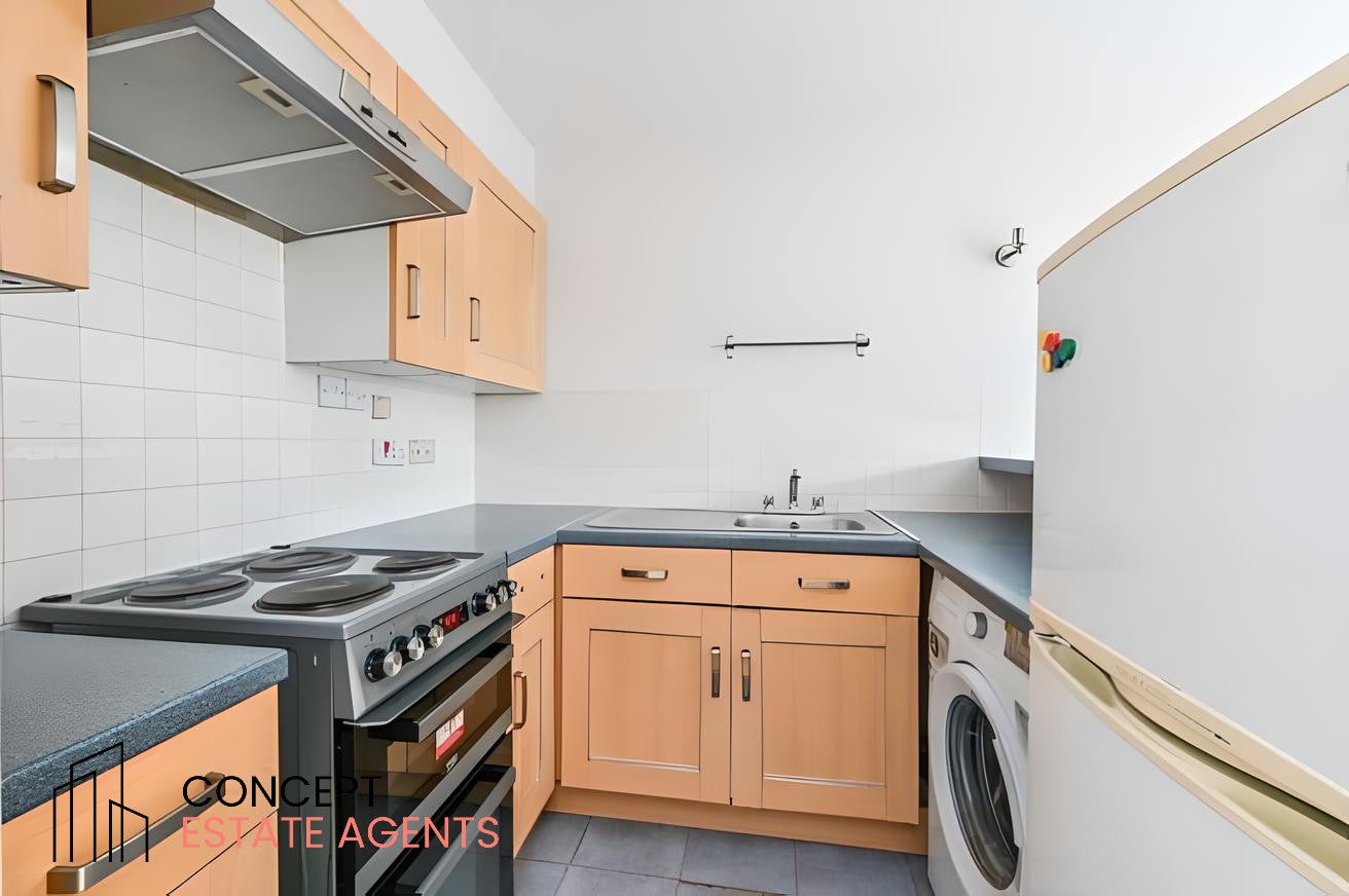 Flat Limetree Walk in Greater London