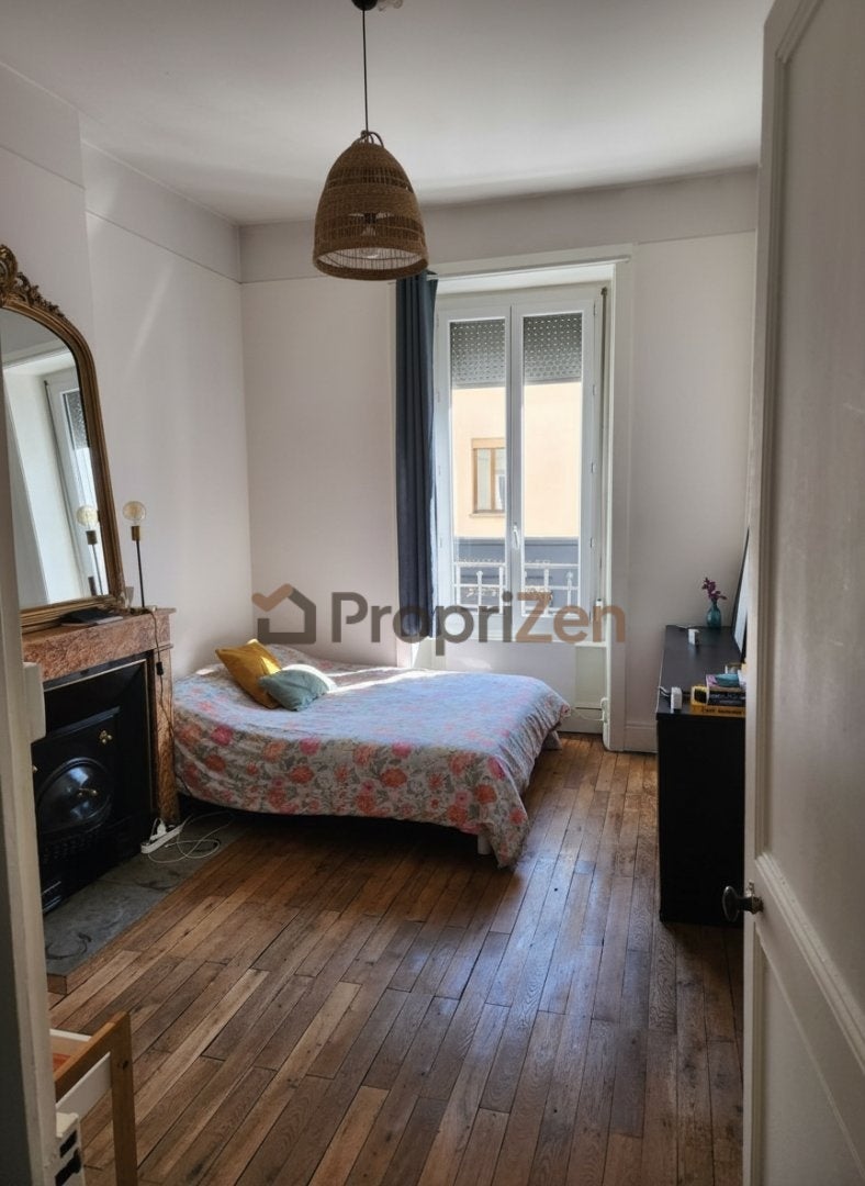 Appartement Place Jean Jaurès à Lyon