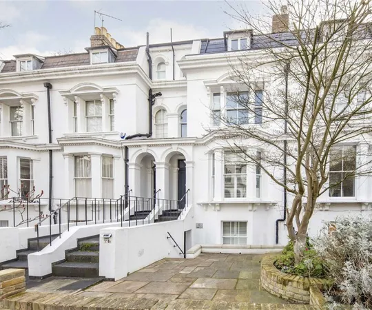 House Cambrian Road in Greater London