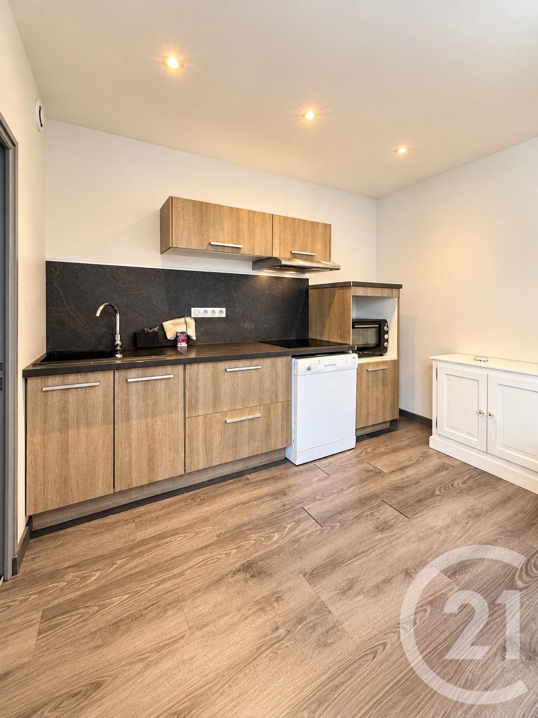 Flat Rue Jean-Jacques Rousseau in Moulins