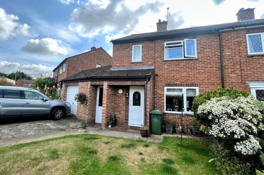 House Sandycroft Road in Little Chalfont