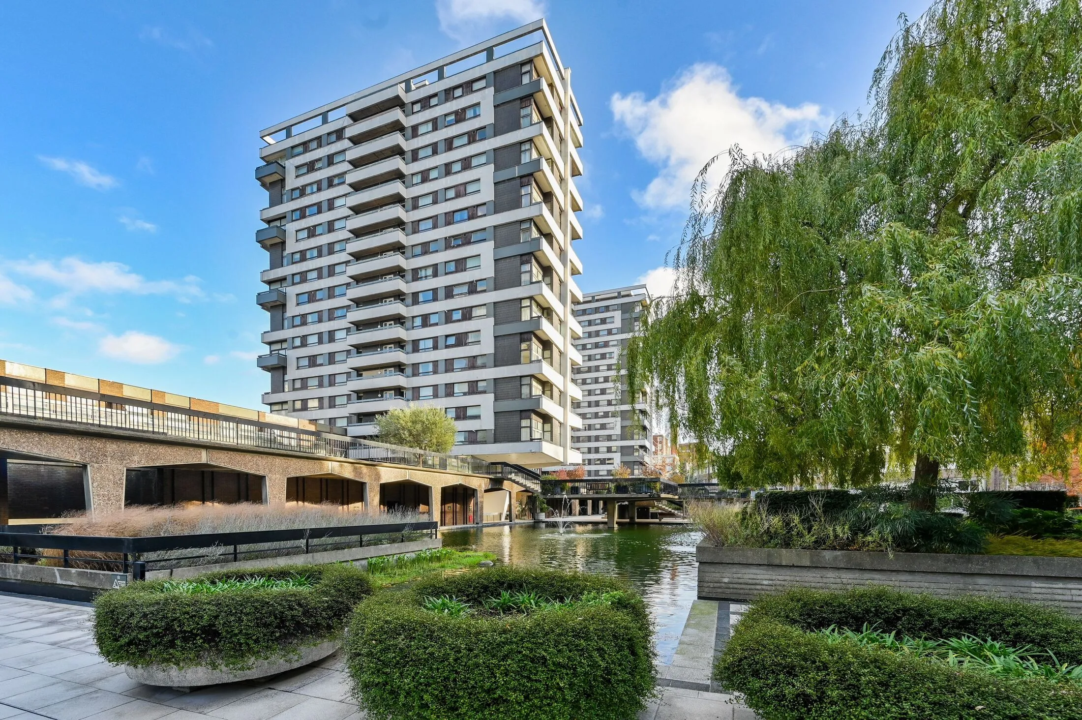 Flat Norfolk Crescent in City of Westminster