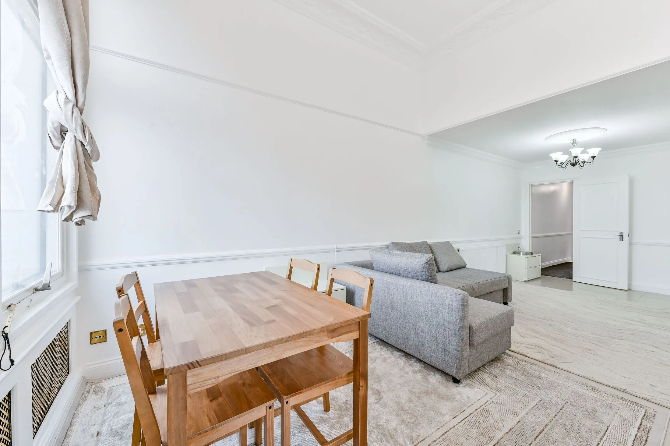 Flat Norfolk Crescent in City of Westminster