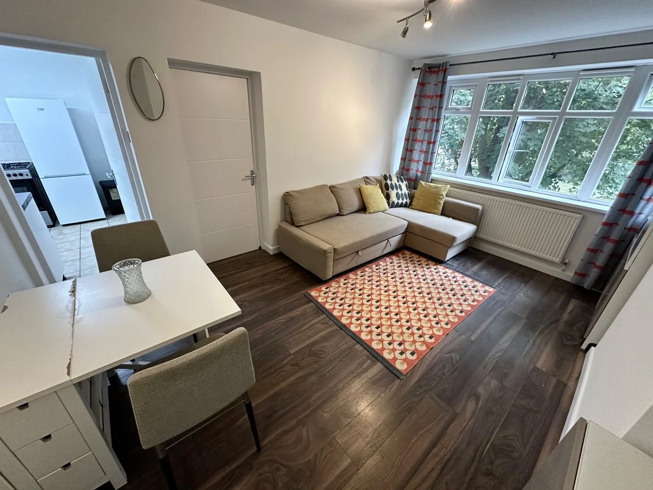 Flat Latchmere Street in Greater London
