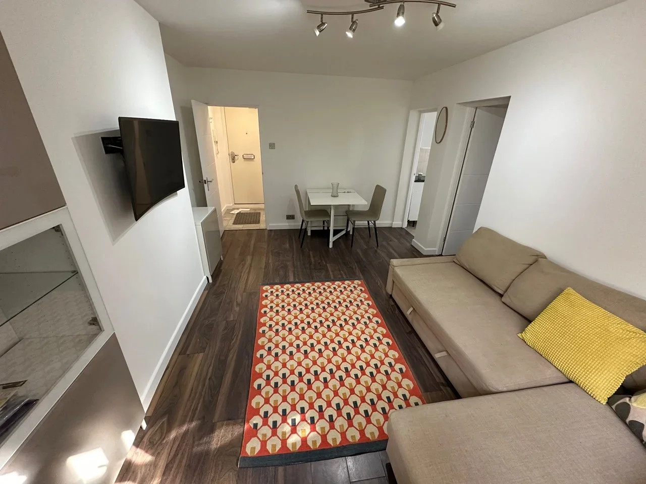 Flat Latchmere Street in Greater London