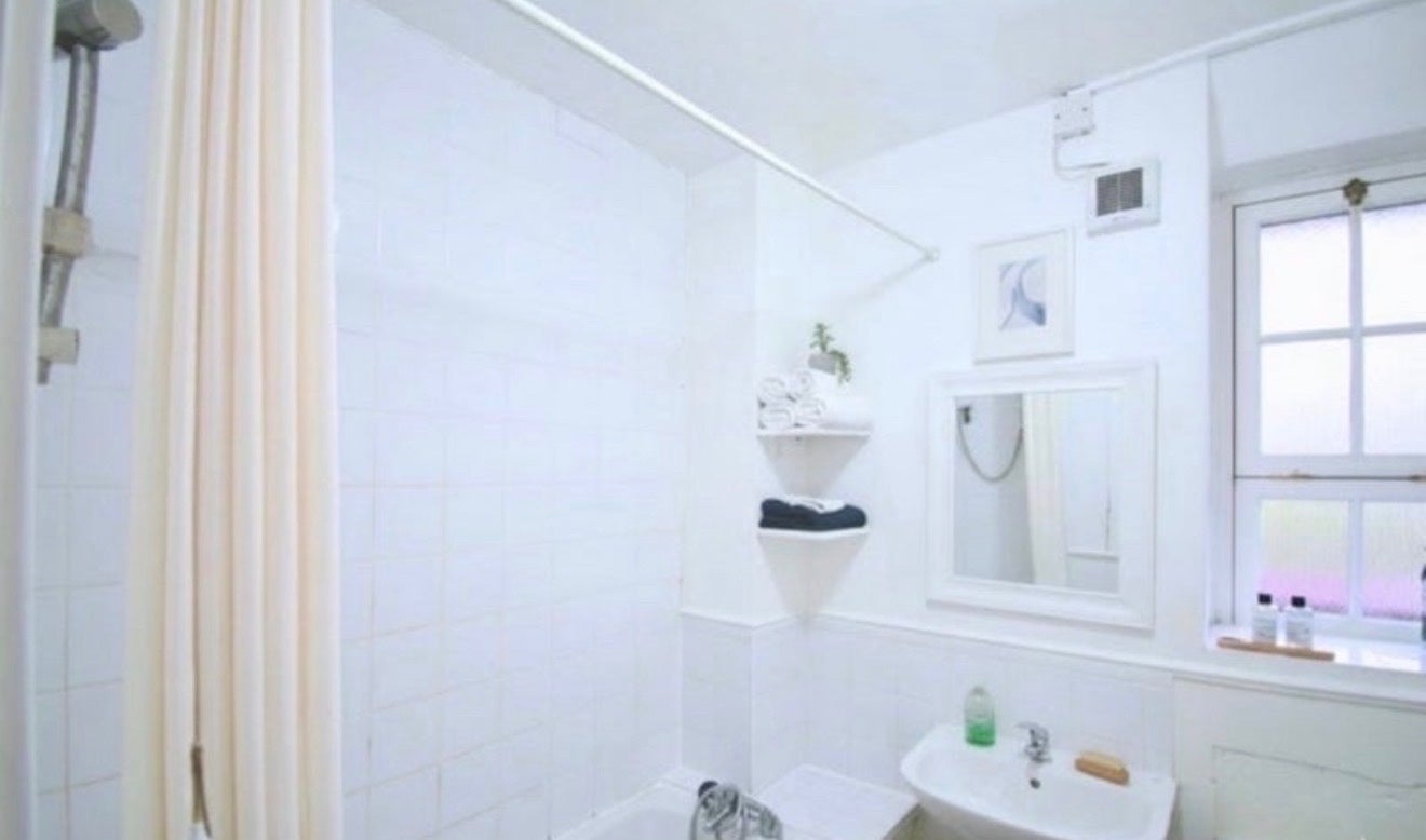 Room Jonathan Street in Greater London