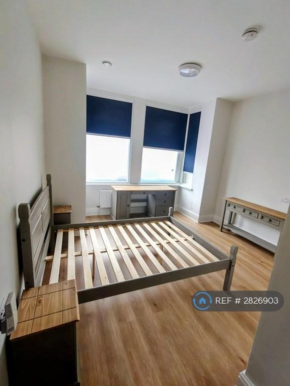 Room Boulevard in Hull