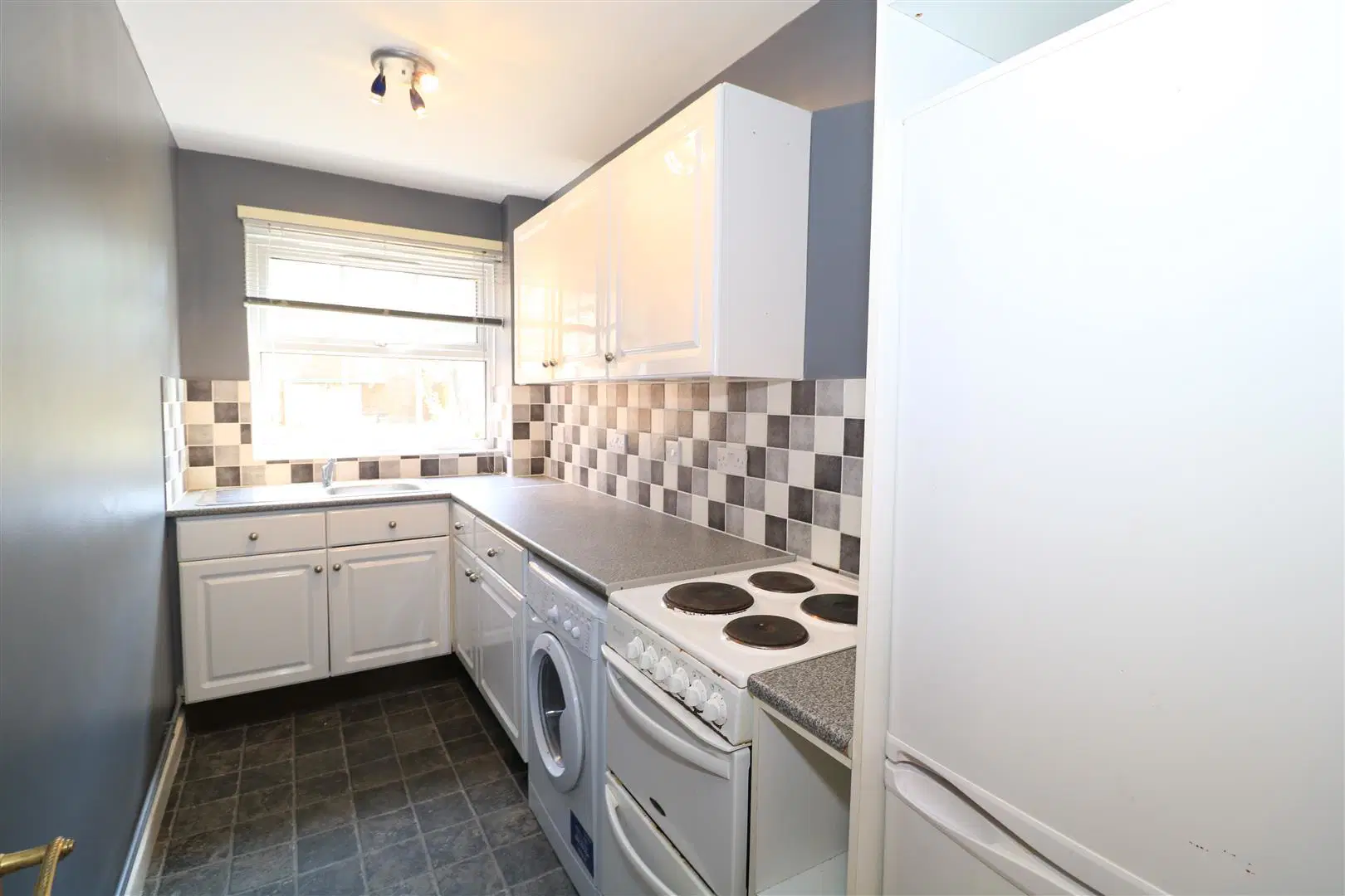 Flat Tisdale Rise in Kenilworth