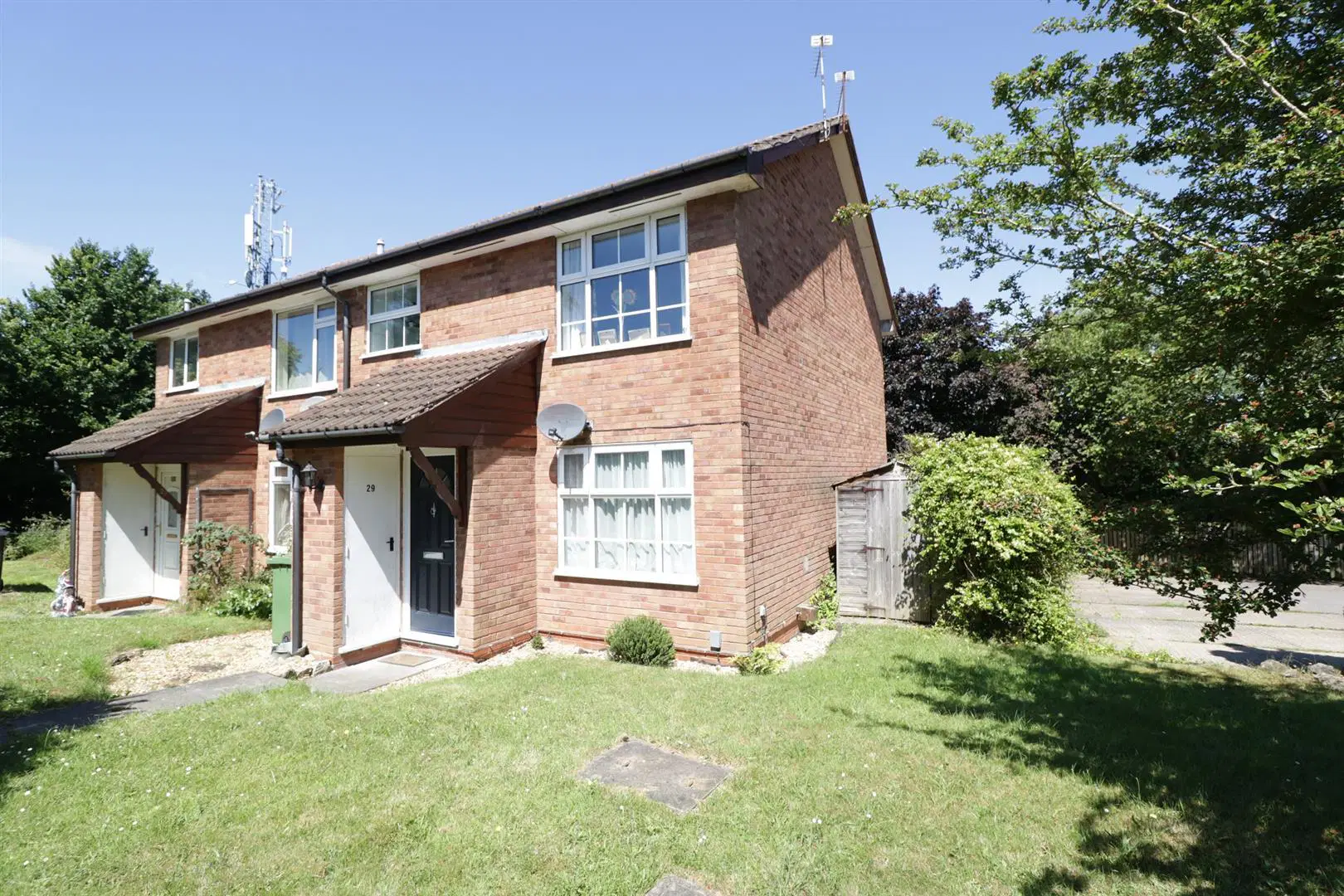 Flat Tisdale Rise in Kenilworth