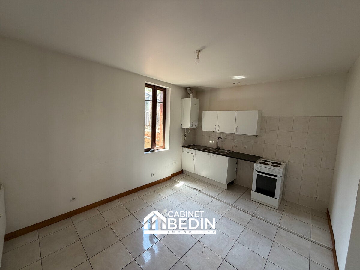 Flat Rue Jeanne Marvig in Toulouse