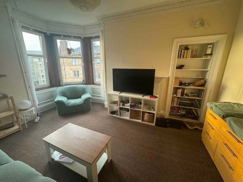 Room Roseburn Drive in City of Edinburgh